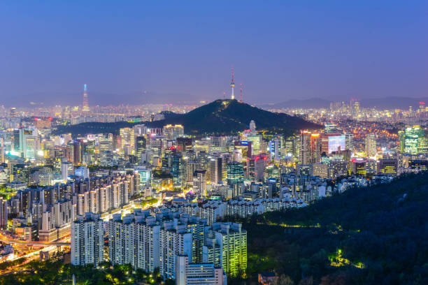 istock Night view of Seoul 692221398