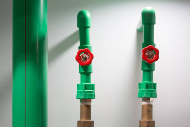 tuyaux haute pression de pvc vert - valve factory physical pressure indoors photos et images de collection