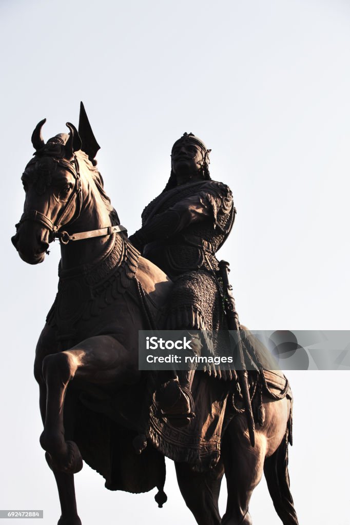 Statue Of Warrior Maharana Pratap Stock Photo - Download Image Now -  Sonipat, Statue, Horse - iStock