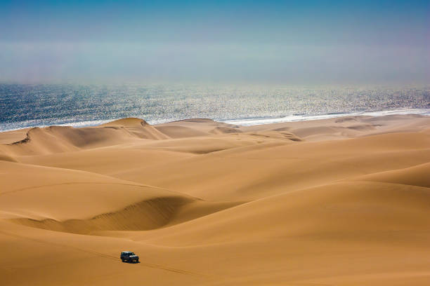 istock Magical jeep - safari 692486370