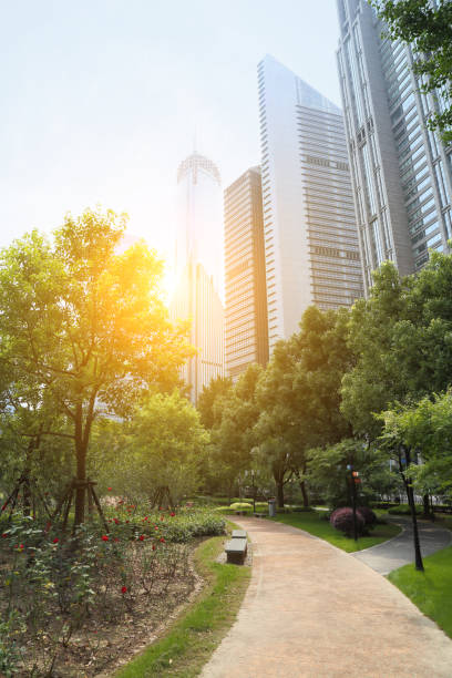 istock city park lane 692487192