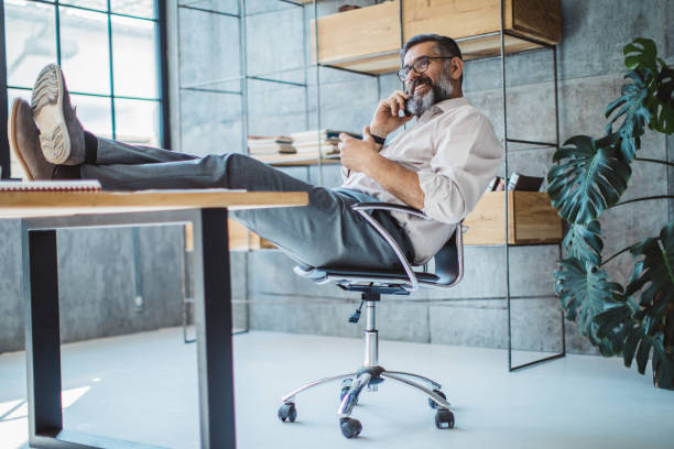 istock Growing his business connections 692887304
