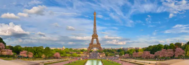 Photo of Panoramic image of Eiffel tower from Trocadero in Spring.