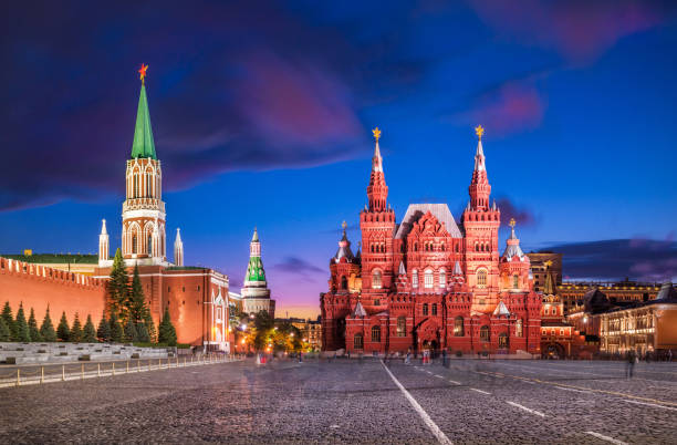 istock Historical museum under the blue sky 693044446