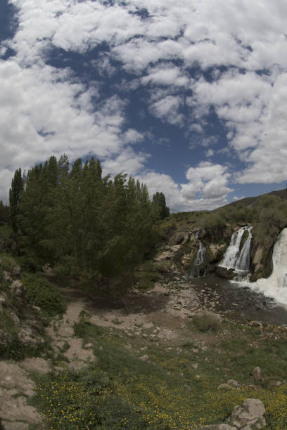 istock Muradiye waterfalls in Van, Turkey 693088258