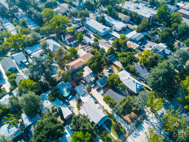 istock Residential Neighborhood 693091026