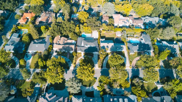 istock Residential Neighborhood 693091028