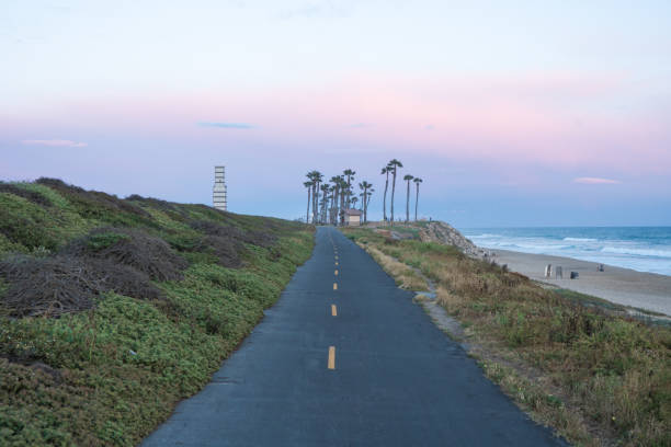 istock Beautiful Sunset in  Huntington Beach, California 693119336