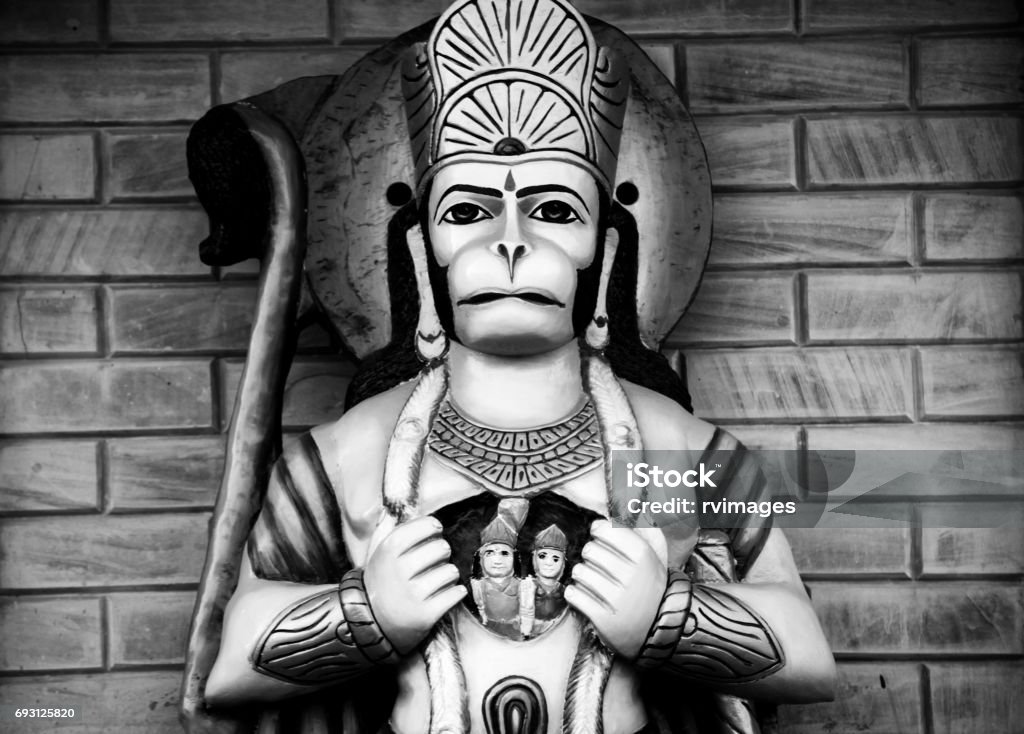 Hanuman Showing Lord Rama And Seeta Stock Photo - Download Image Now -  Hanuman, Ramayana, Ancient - iStock
