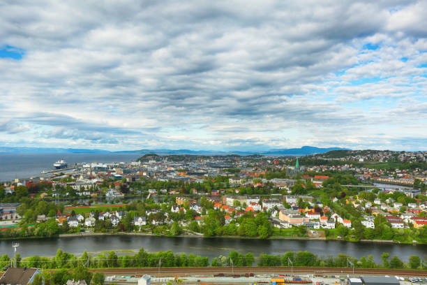 istock Norwegian city Trondheim 693240166