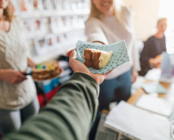 istock Birthday Cake in the Office 693272302