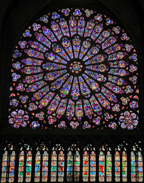 rosetón - rose window window church built structure fotografías e imágenes de stock