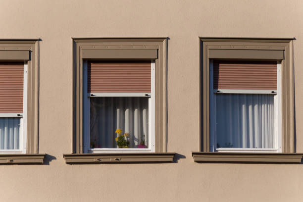 istock facades at historical city 693318388