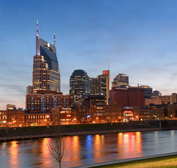 istock Nashville at Sunset 693373804