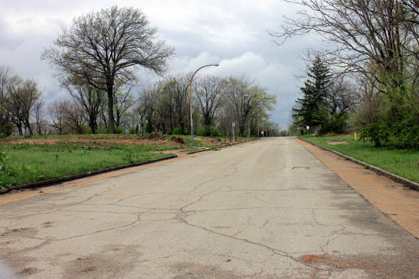 istock City Blighted Street 693409538