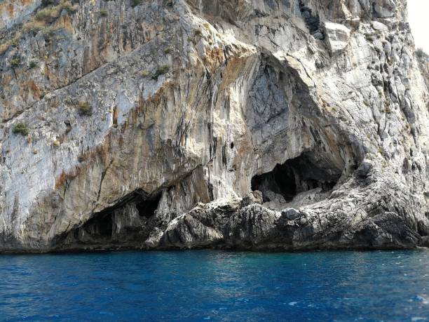 istock Praia a Mare - Cave of the Pediment 693443552