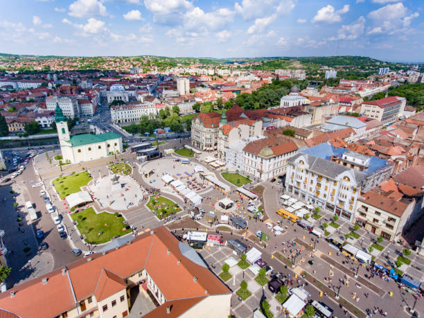 istock Oradea city center Union Square aerial view 693449648