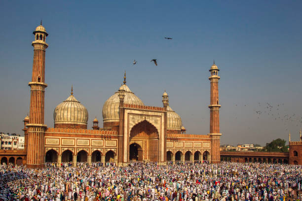 istock Eid Prayer at Jama Masjid, Old Delhi, India. 693668302