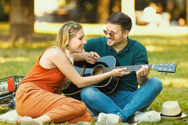istock Love Couple in the Park 693682384