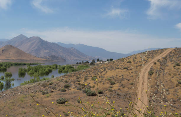 istock Trail in the desert mountains 693787710