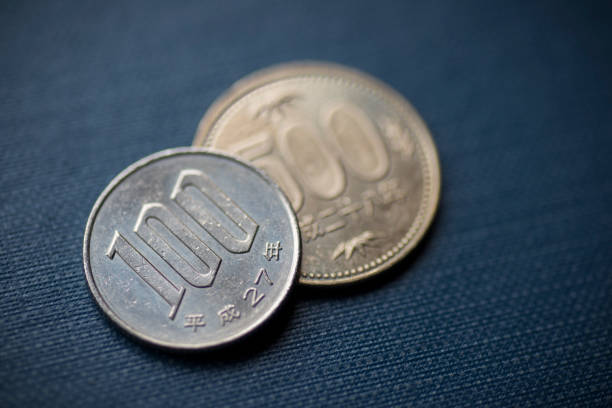 istock Japanese Yen Coins 693903740