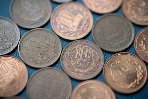 istock Japanese 10 Yen Coins 693910534