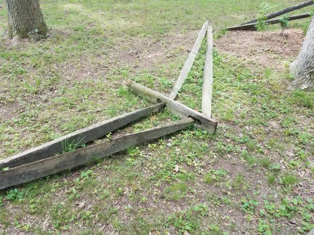 istock broken wooden fence 693934790