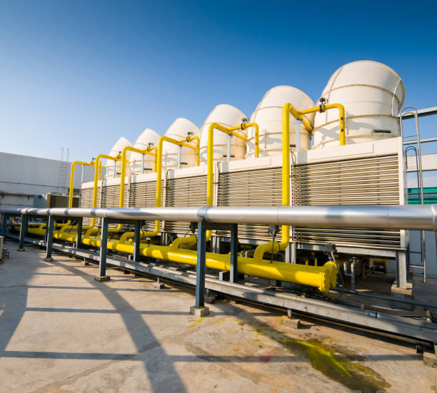 istock Rooftop cooling unit with chiller units and compressors. 693959416