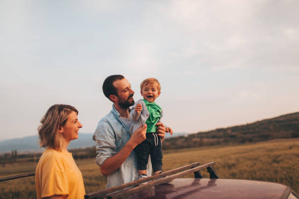 istock Family on the road 694044112