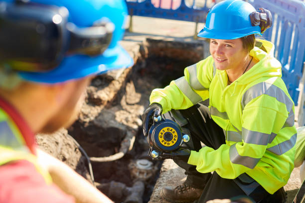 istock she loves working in this industry 694064420