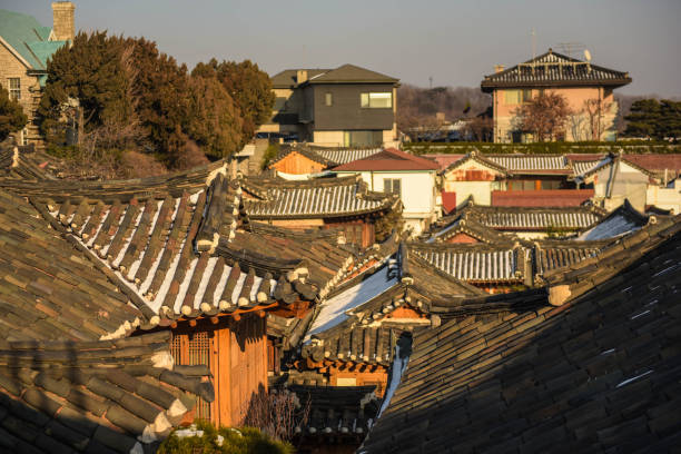 istock Traditional Building in Seoul, Korea 694083176