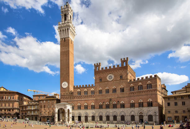 istock Piazza del Campo with Palazzo Pubblico, Siena, Italy 694152976