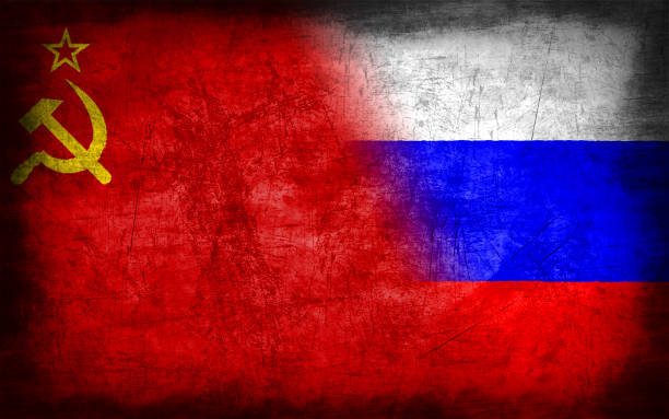 グランジ金属の質感を持つロシアとソビエト連邦の旗 - flag russian flag russia dirty ストックフォトと画像