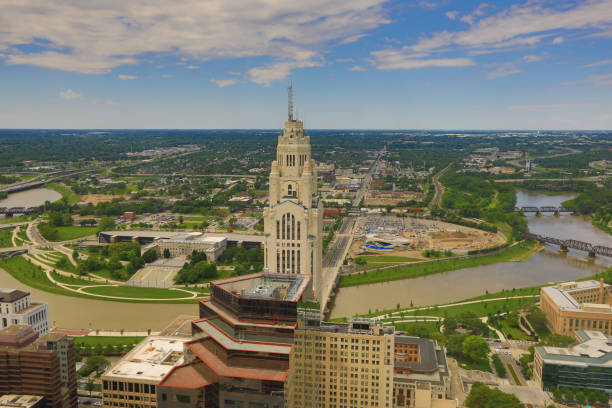 istock Aerial view of Columbus, Ohio 694283568