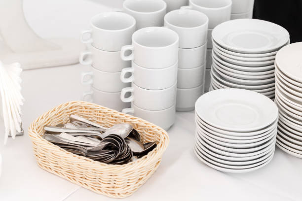 istock Group of empty coffee cups. White cup for service tea or coffee in breakfast or buffet and seminar event. 694303580