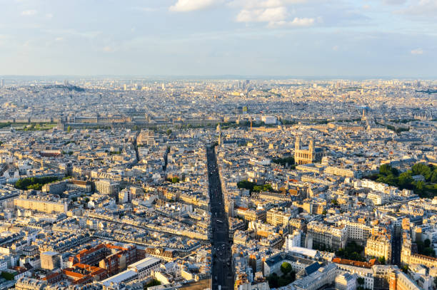 istock Panoramic cityscape of Paris 694316018