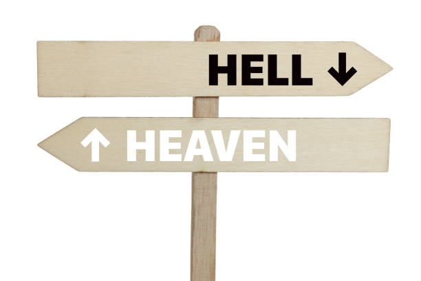 sign / heaven and hell - heaven hell road sign sign imagens e fotografias de stock