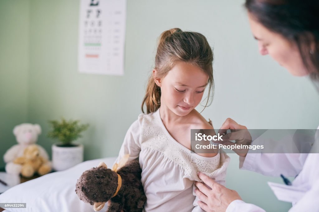 Es wird schnell vorbei sein - Lizenzfrei Kind Stock-Foto Es wird schnell vorbei sein - Lizenzfrei Kind Stock-Foto