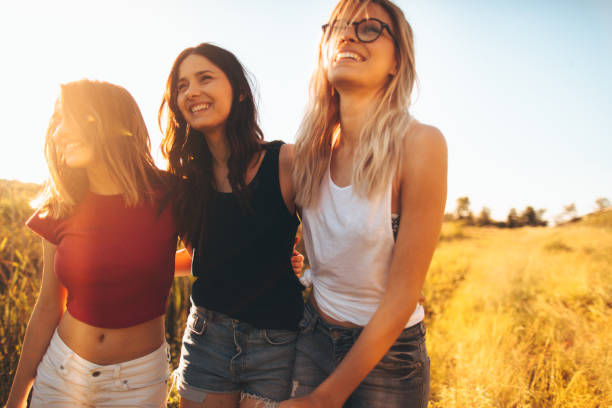 istock Girl Friendship 694496280