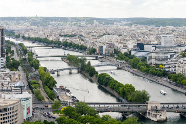 istock Panoramic cityscape of Paris 694515222