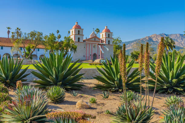 historic santa barbara mission with spring foliage, california - mission santa barbara imagens e fotografias de stock
