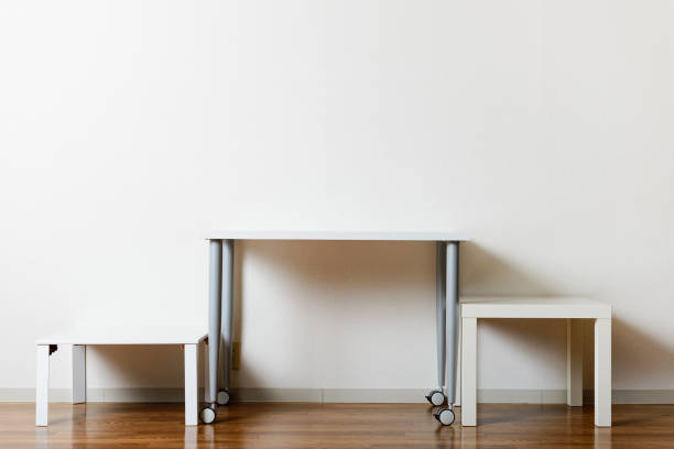 istock Large room and the desk, copy space 694719714