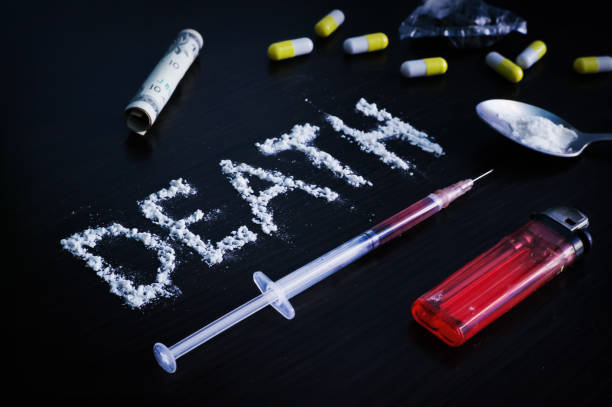 pojęcie narkomanii. - narcotic heroin addiction hepatitis zdjęcia i obrazy z banku zdjęć