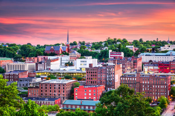 istock Lynchburg, Virginia Town Skyline 694756962
