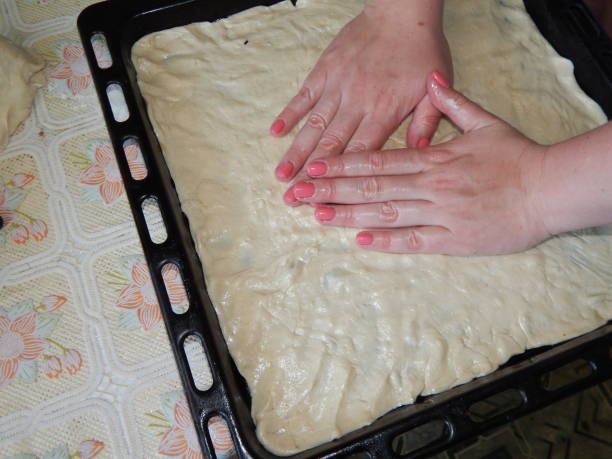 istock Cooking pizza step-by-step recipe with ingredients 694788224