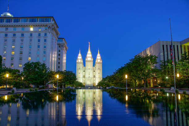 istock Mormon Temple in Downtown Salt Lake City 694835822