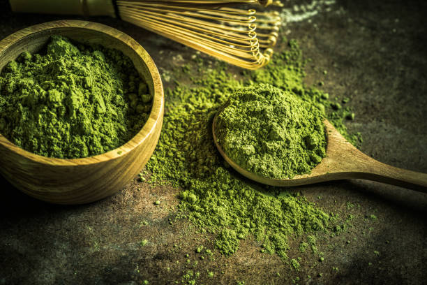 té matcha verde - té matcha fotografías e imágenes de stock