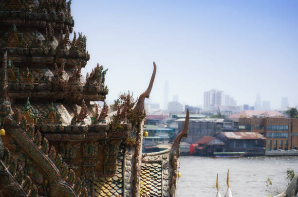 Travel to Thailand. Beautiful nature. Tasty food. Exotic.