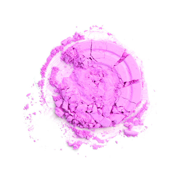 istock Round pink crashed powder for make up as sample of cosmetics product isolated on white background 695066044