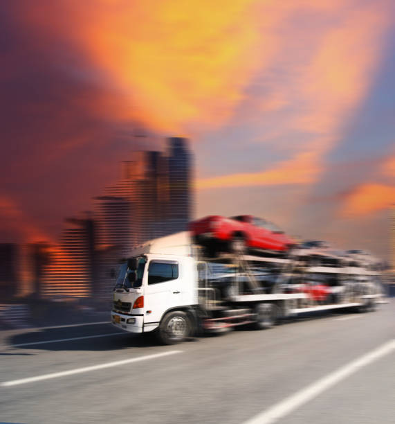 istock transports cars 695096994